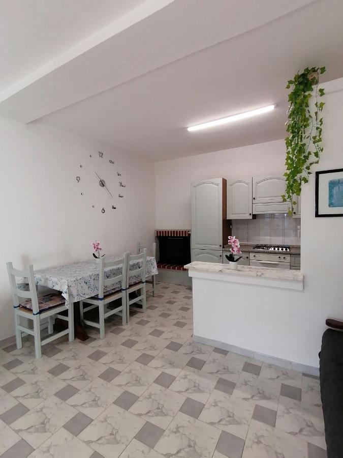 Ferienwohnung Casa Jack Chia Exterior foto